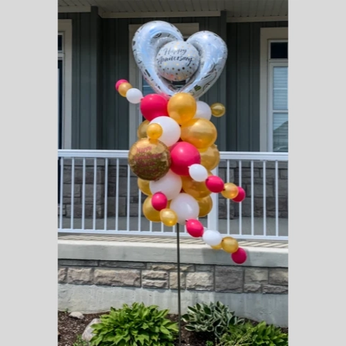 outside balloon bouquet