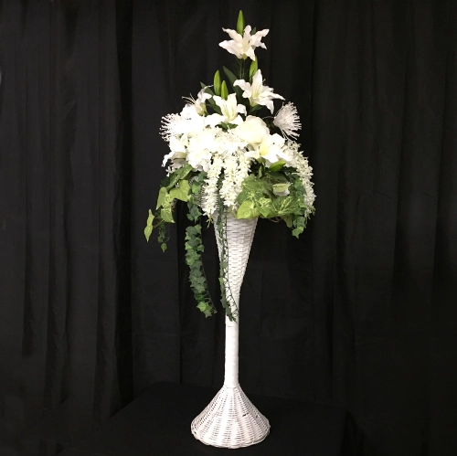 Church or hall pedestal basket