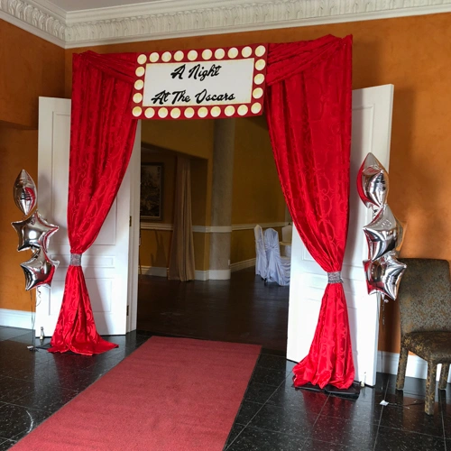 A Night at the Oscars prom theme