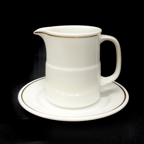 gravy pitcher with drip plate