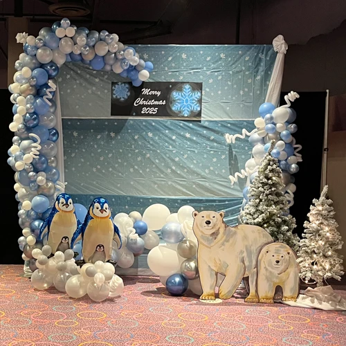 organic balloon arch in winter colours